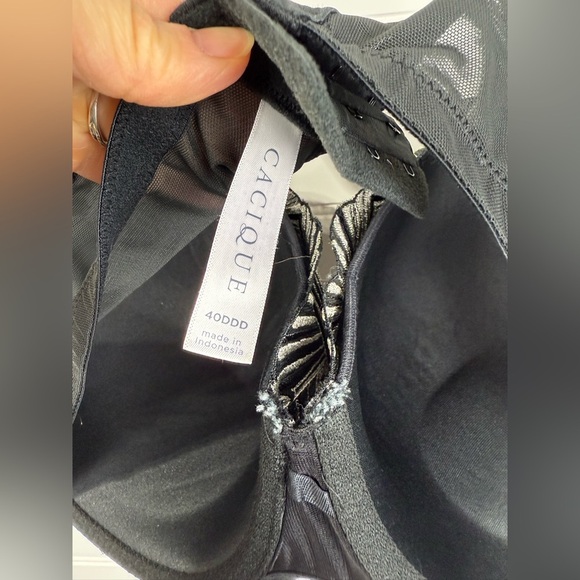 Cacique Lane Bryant Boost Balconette black and white bra. Full Figure size 40DDD - Picture 7 of 11